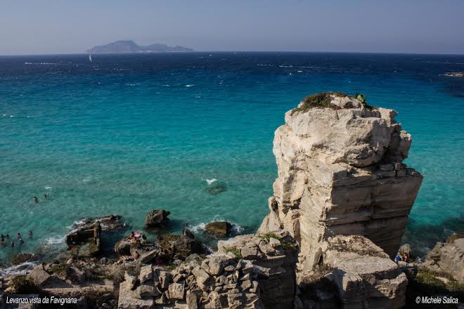 L’isola e i suoi colori